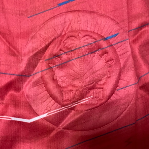 Official Haiti National Soccer Team Jersey - Picture 3 of 9